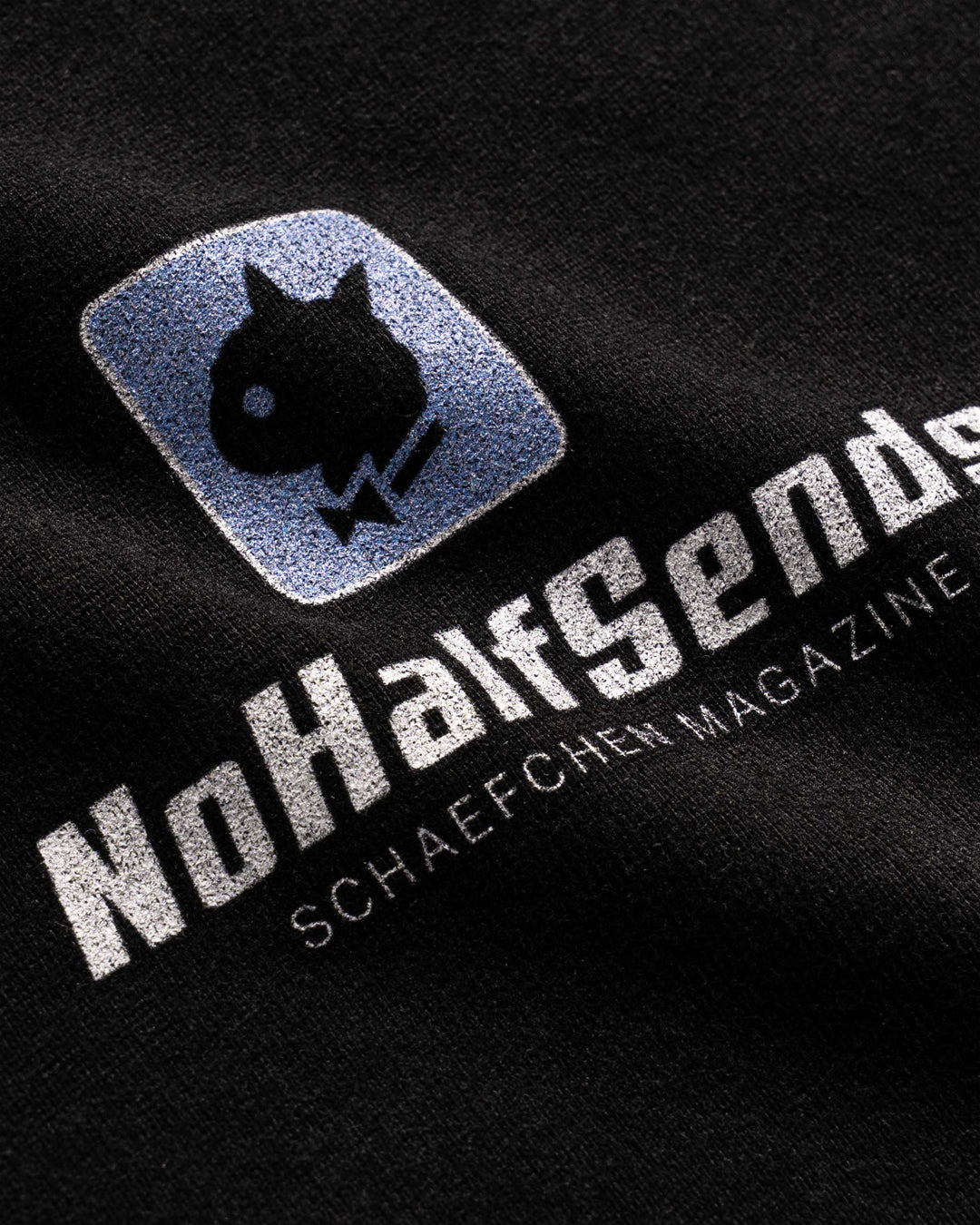 NHS MAGAZINE TEE