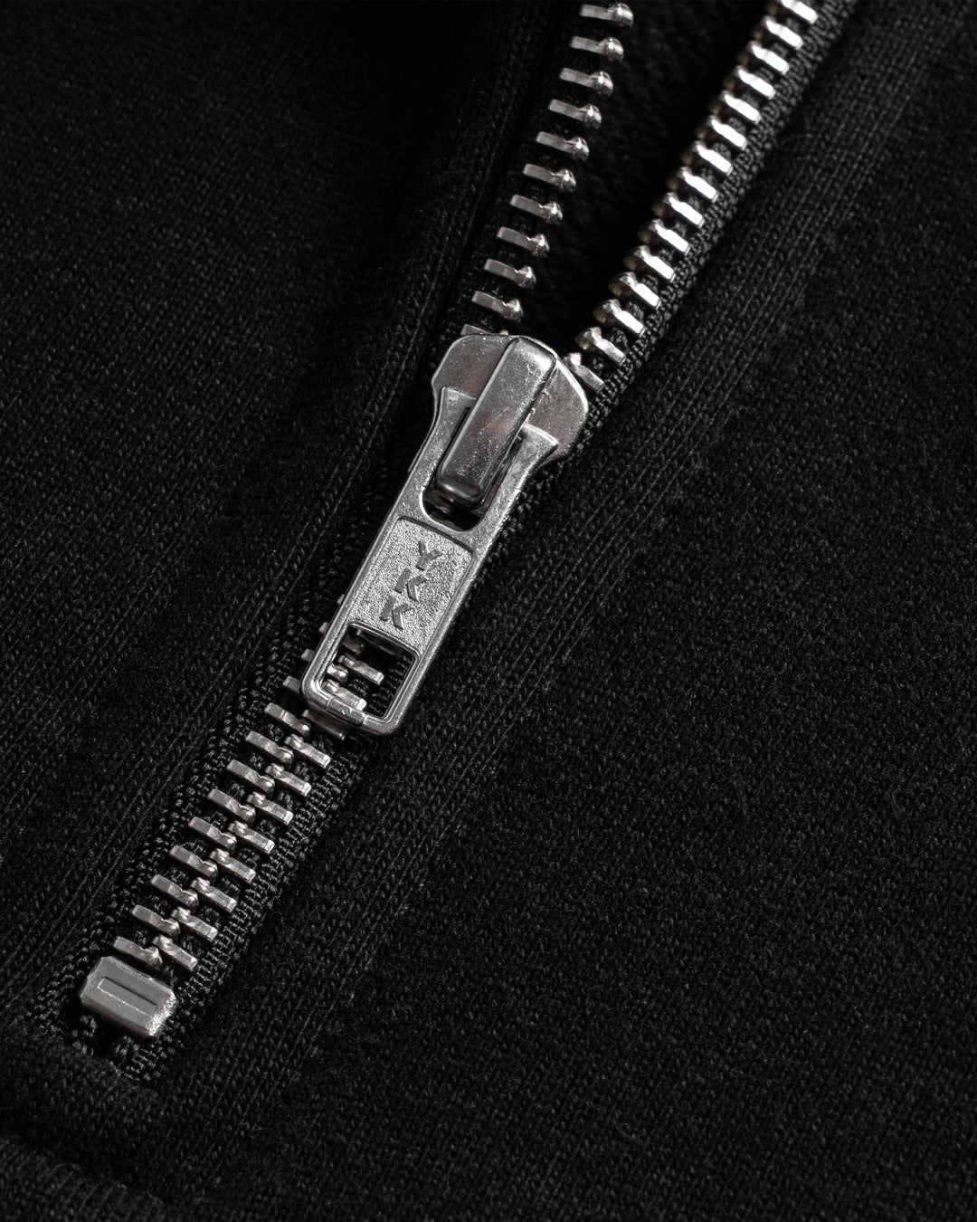 NHS GARAGE HALF ZIP